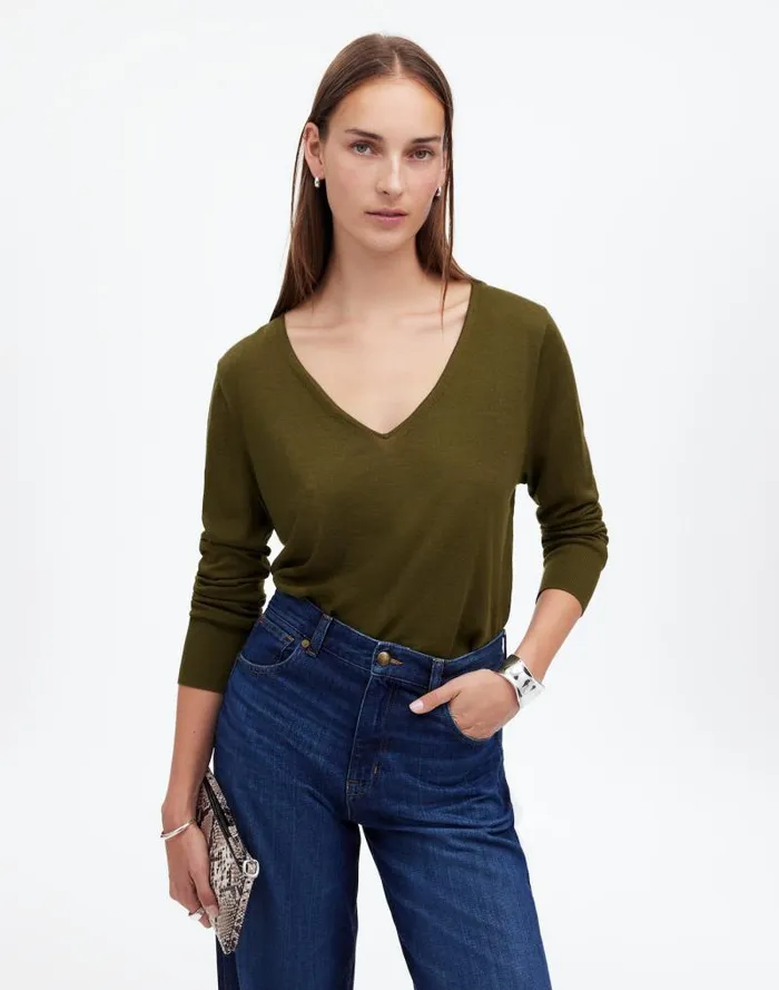 Women Merino WoolSilk Blend VNeck Sweater Faded Ivy Madewell Sweaters