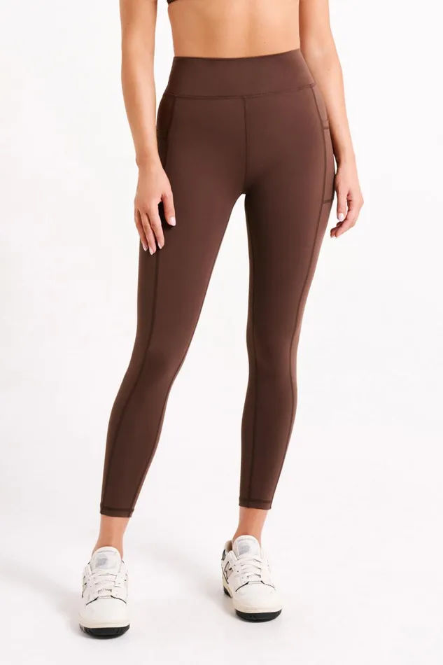 Women Meshki Bottoms Briar V Back Leggings With Pockets 8211 Dark Chocolate