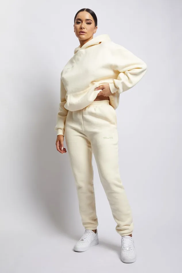 Women Meshki Bottoms Camille Oversized Fleeceback Jogger 8211 Marshmallow Women Meshki Bottoms Camille Oversized Fleeceback Jogger 8211 Marshmallow