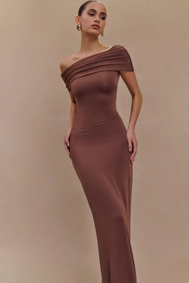 Women Meshki Dresses Cassandra Off Shoulder Slinky Maxi Dress 8211 Chocolate