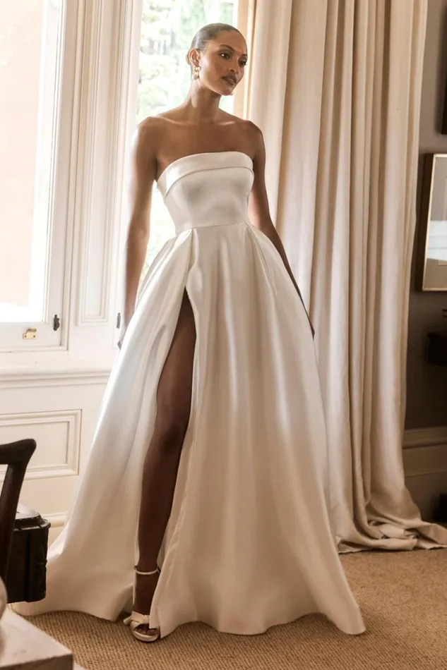 Women Meshki Dresses Eileen Strapless Wedding Gown 8211 White