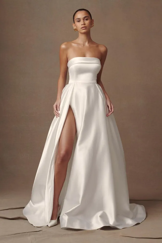 Women Meshki Dresses Eileen Strapless Wedding Gown 8211 White