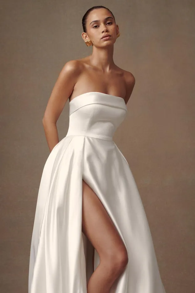 Women Meshki Dresses Eileen Strapless Wedding Gown 8211 White