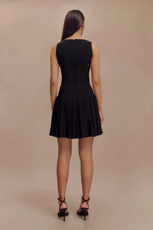 Women Meshki Dresses Mackenzie Sleeveless Pleated Mini Dress 8211 Black