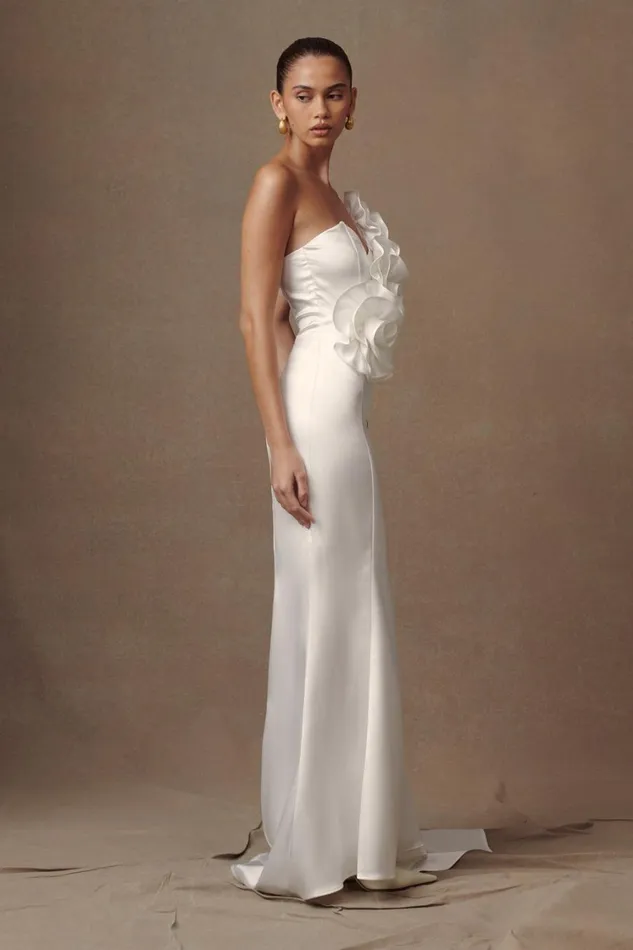 Women Meshki Dresses Olivia Strapless Satin Rose Wedding Gown 8211 White