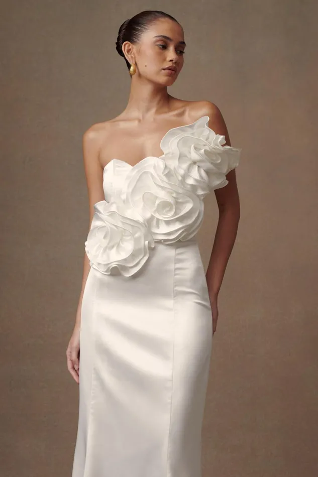 Women Meshki Dresses Olivia Strapless Satin Rose Wedding Gown 8211 White