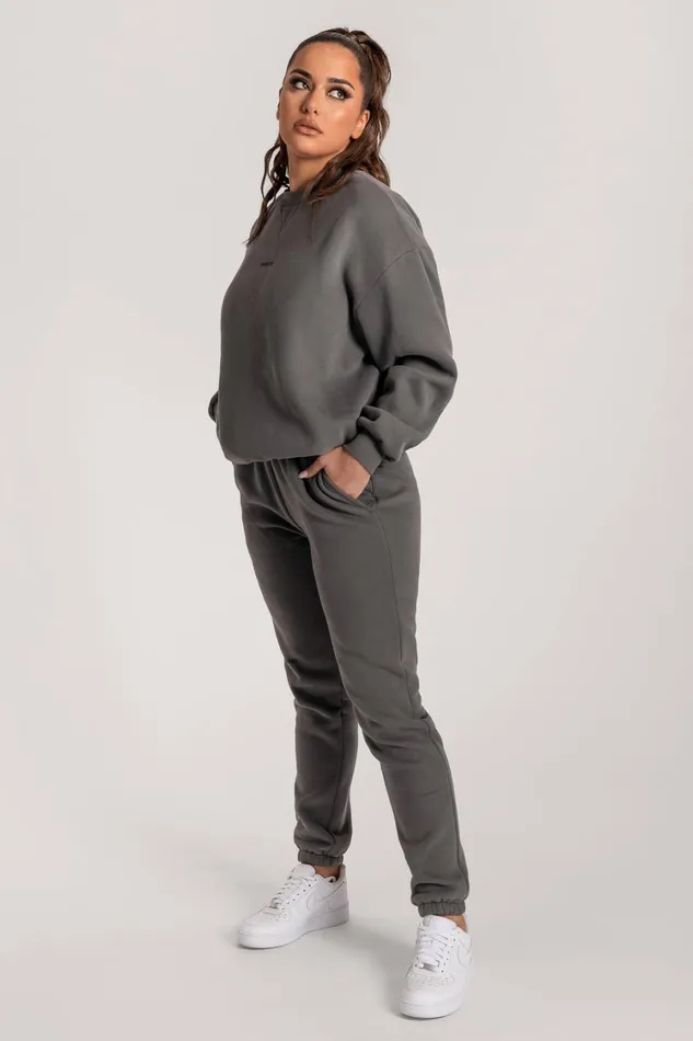 Women Meshki Outerwear Max Unisex Crew Neck Cosy Sweater 8211 Charcoal Women Meshki Outerwear Max Unisex Crew Neck Cosy Sweater 8211 Charcoal