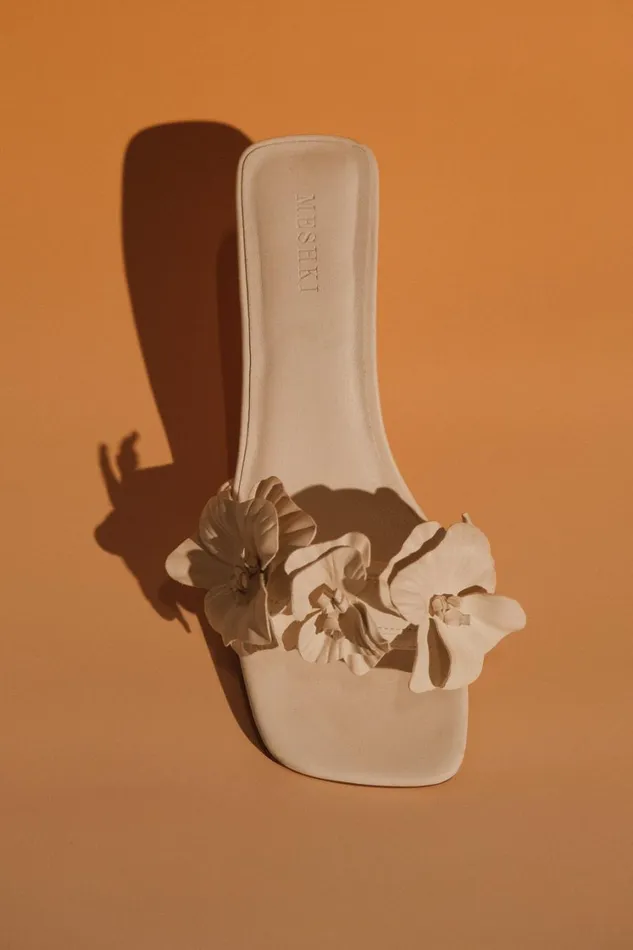 Women Meshki Shoes Melissa Floral Heels 8211 Ivory