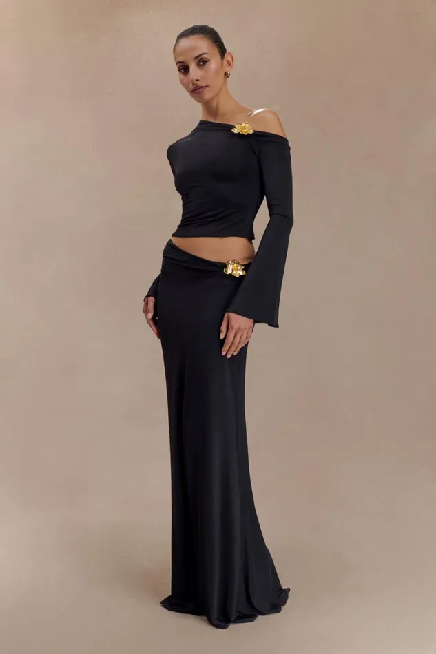 Women Meshki Tops Ainsley Asymmetrical Long Sleeve Top With Floral Hardware 8211 Black