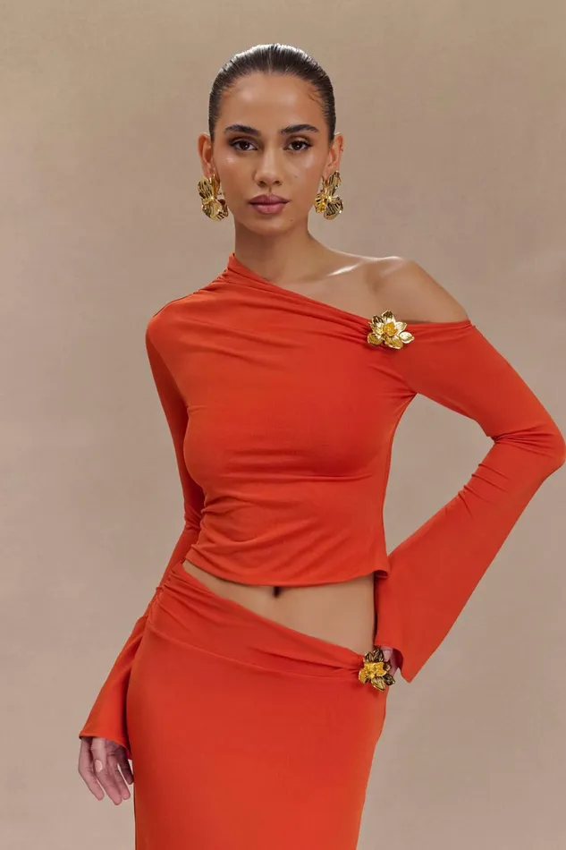 Women Meshki Tops Ainsley Asymmetrical Long Sleeve Top With Floral Hardware 8211 Burnt Orange