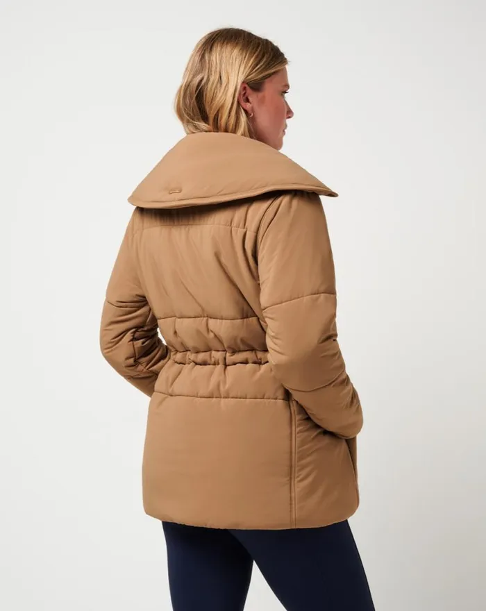 Women MONT BLANC LONG PUFFER Tigers Eye TravisMathew Jackets