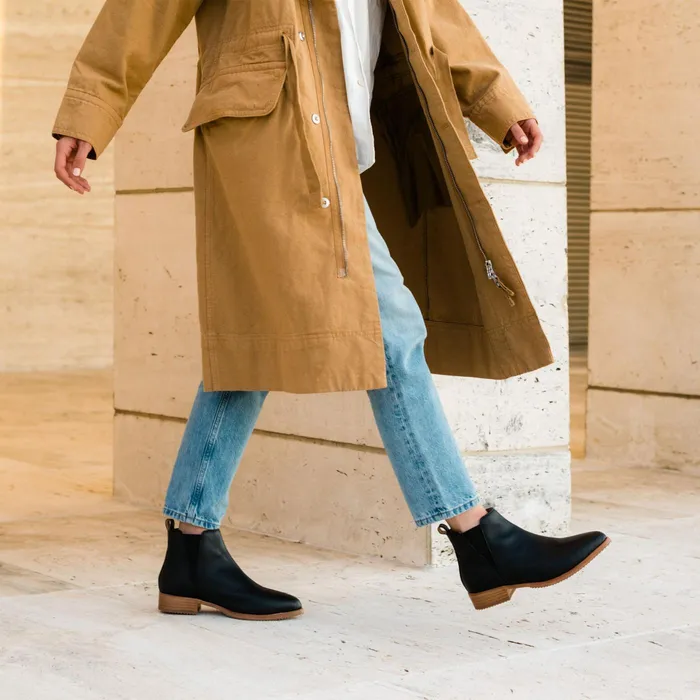 Women Nisolo Boots Eva Everyday Chelsea Boot Black