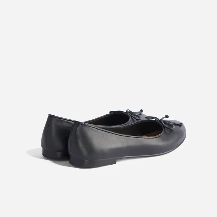 Women Nisolo Flats and Slip Ons Bea GoTo Ballet Black