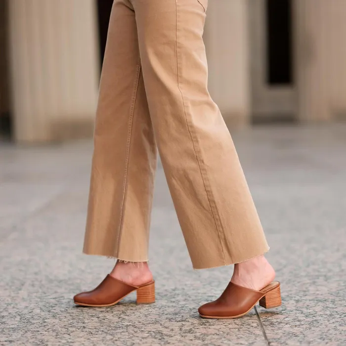 Women Nisolo Loafers and Mules AllDay Heeled Mule Brandy