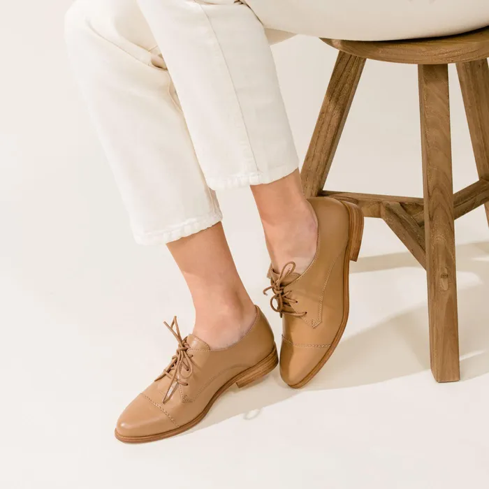 Women Nisolo Loafers and Mules Emilia Cap Toe Oxford Almond