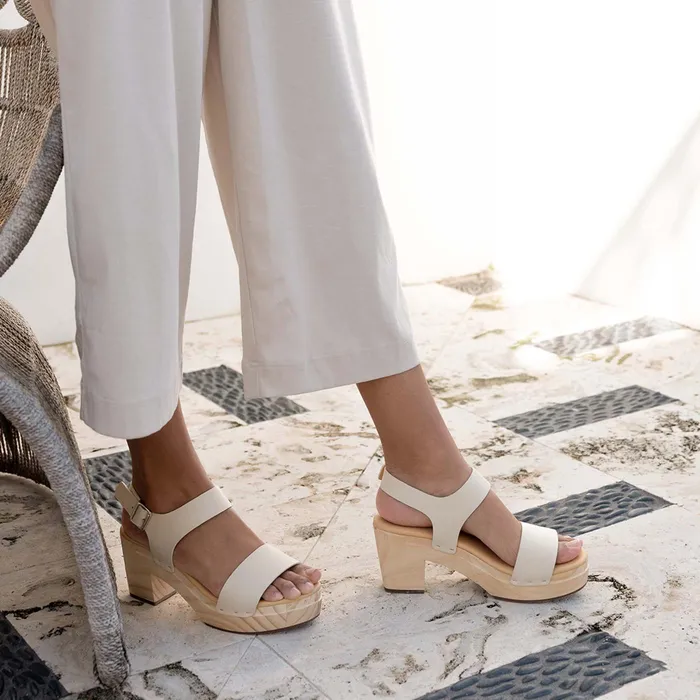 Women Nisolo Sandals AllDay Open Toe Clog Bone