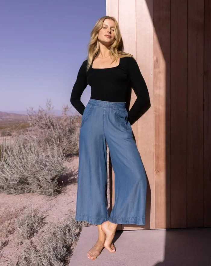 Women OLD HAVANA PANT Copen Blue TravisMathew Pants