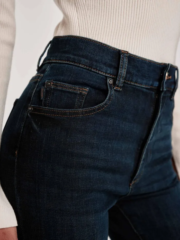 Women Patti Straight High Rise Vintage 31034 Jeans DL1961 Tall