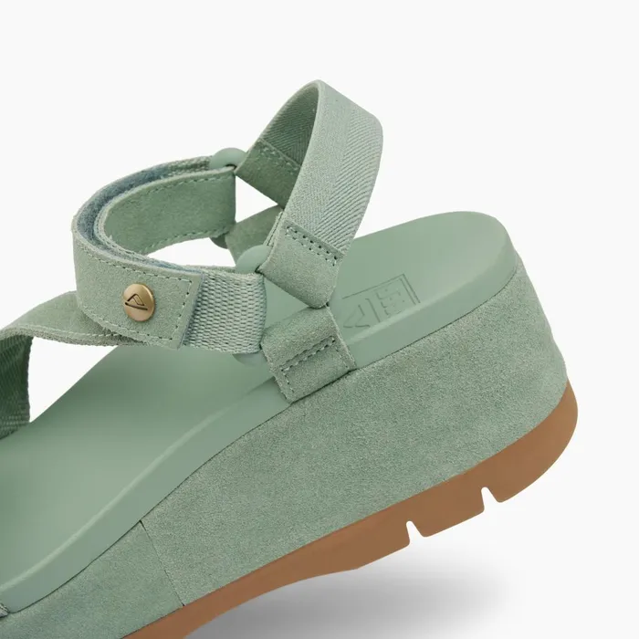 Women Reef Sandals Vista Higher Luna Frosty Suede Women Reef Sandals Vista Higher Luna Frosty Suede