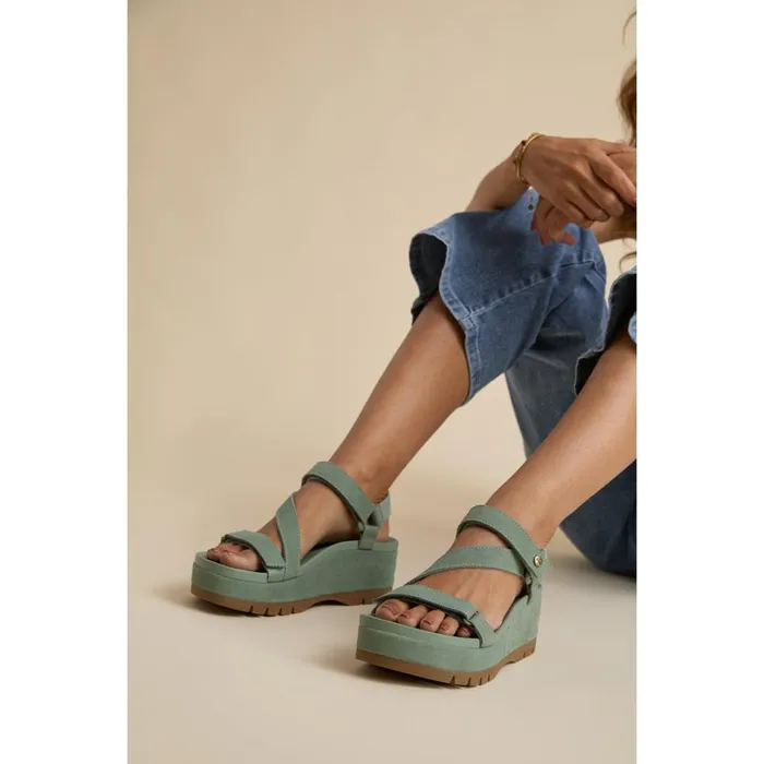 Women Reef Sandals Vista Higher Luna Frosty Suede Women Reef Sandals Vista Higher Luna Frosty Suede