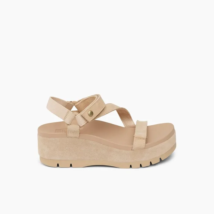 Women Reef Sandals Vista Higher Luna Oasis Suede