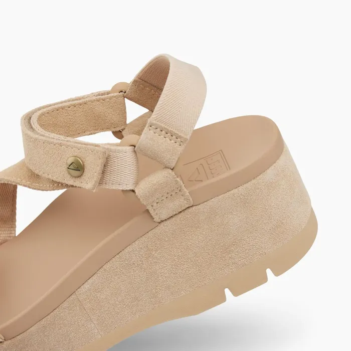 Women Reef Sandals Vista Higher Luna Oasis Suede Women Reef Sandals Vista Higher Luna Oasis Suede
