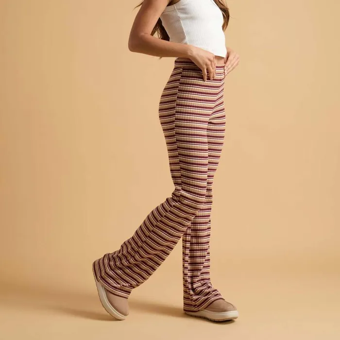 Women Reef Shorts Pants and Skirts Jewels Flare Pant Port