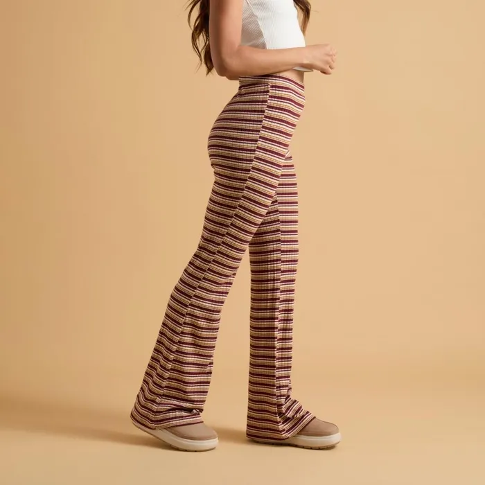 Women Reef Shorts Pants and Skirts Jewels Flare Pant Port