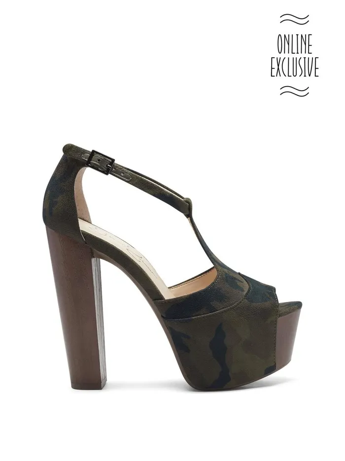 Women Sandals Jessica Simpson Dany TStrap Platform Sandal In Camo Camo Green