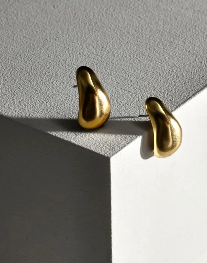 Women Sculptural Droplet Statement Earrings Vintage Gold Madewell Jewelry