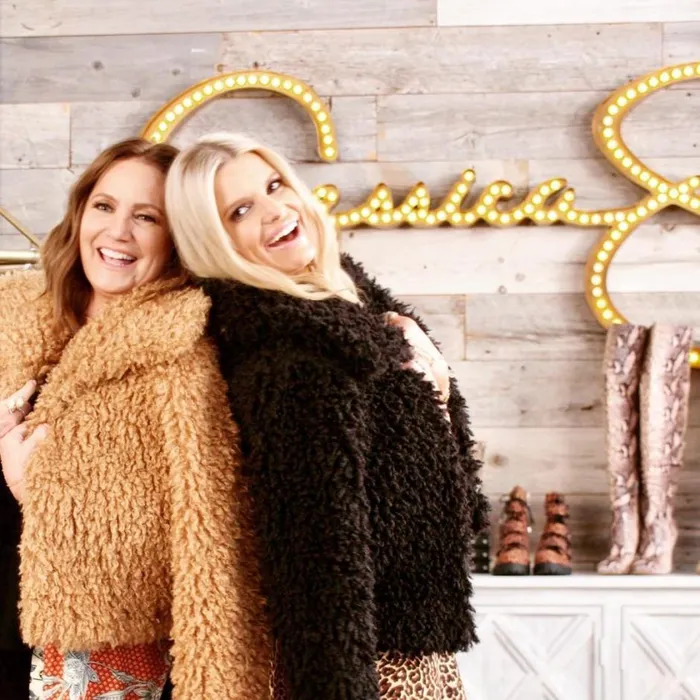 Women Sweaters Jessica Simpson Sasha Fur Jacket In Burro Burro