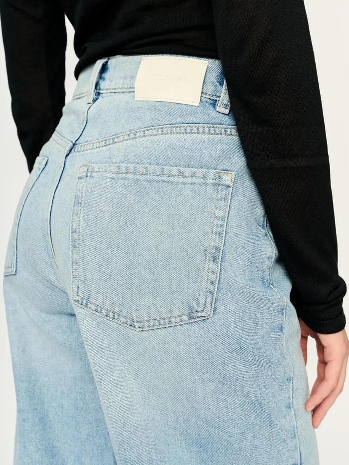 Women Taylor Barrel Ultra High Rise 32034 Jeans DL1961 Barrel