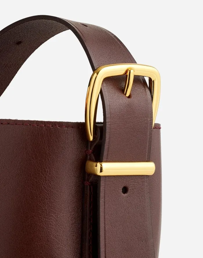 Women The Essential Medium Bucket Tote Chocolate Raisin Madewell Bags