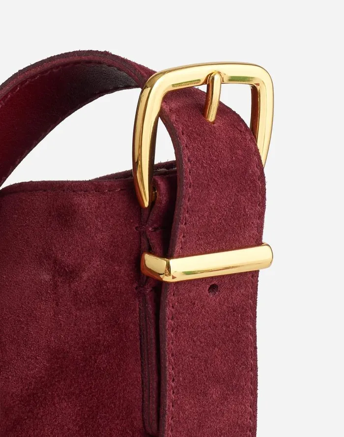 Women The Essential Medium Bucket Tote Deep Merlot Madewell Bags