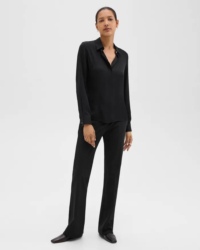 Women Theory Tops Fitted Shirt In Silk Georgette Black
